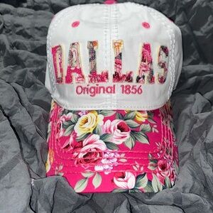 Robin Ruth pink floral DALLAS 1856 Original White Cap